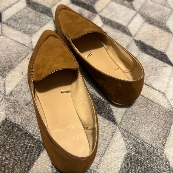 Women’s Faux Suade Tan Work Flats Size 7 - Picture 2 of 3